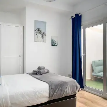 Happy Travel Molina 6 Apartament *